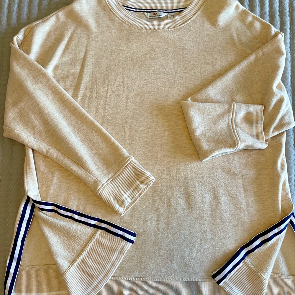 Vineyard Vines Sweater